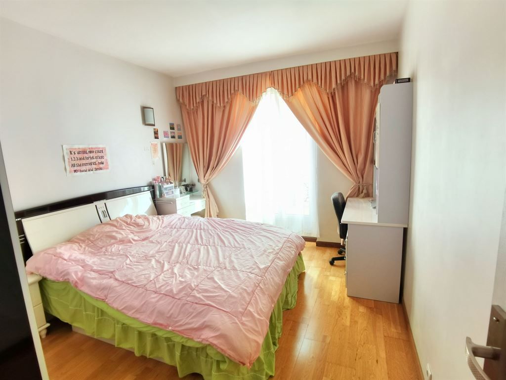 appartement 4 pièces en vente sur PARIS (75010)