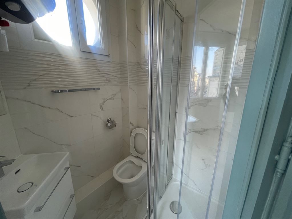 appartement 1 pièce en vente sur PARIS (75011)