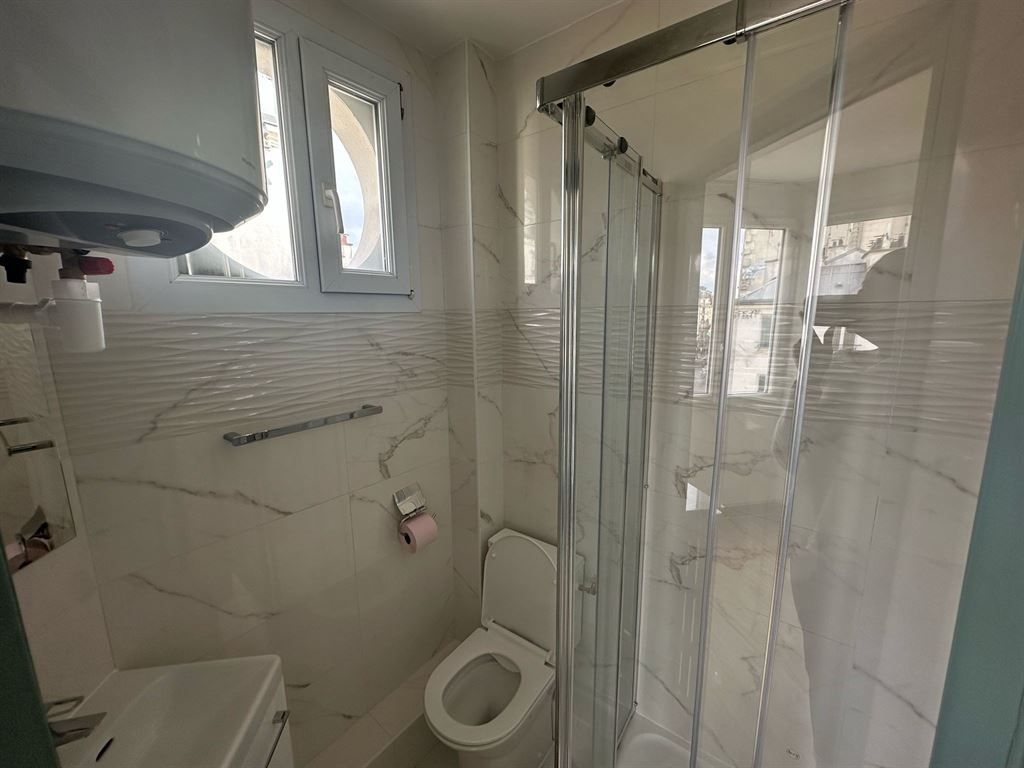 appartement 1 pièce en location sur PARIS (75011)