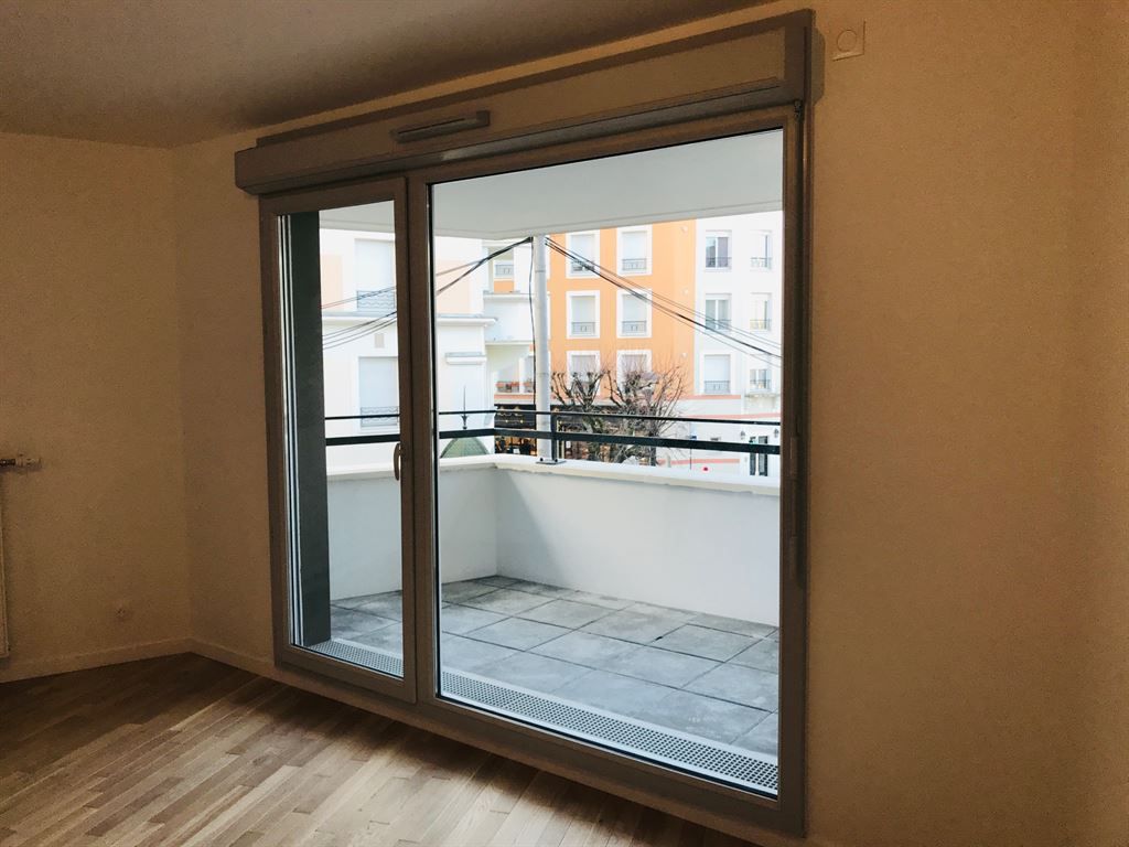appartement 3 pièces en vente sur ROMAINVILLE (93230)
