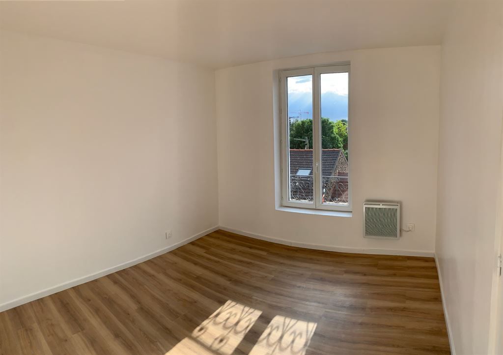appartement 2 pièces en vente sur AUBERVILLIERS (93300)