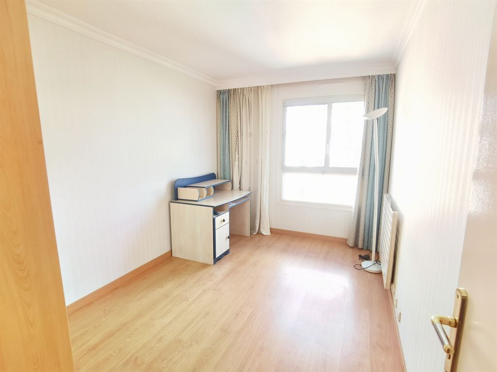 appartement 4 pièces en vente sur PARIS (75019)