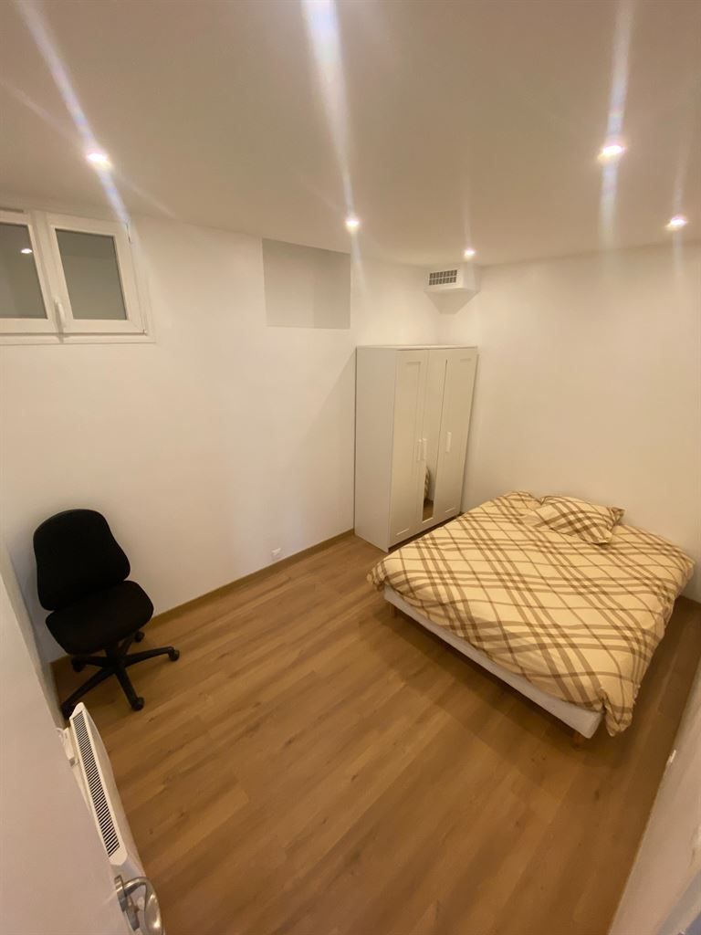 appartement 4 pièces en location sur PARIS (75010)