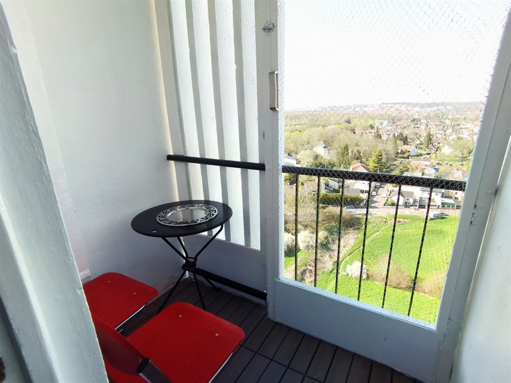 appartement 3 pièces en vente sur NOISY LE GRAND (93160)