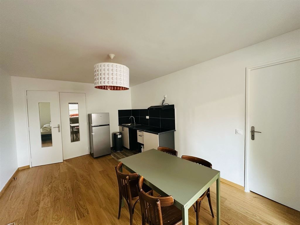 appartement 5 pièces en location sur PARIS (75019)