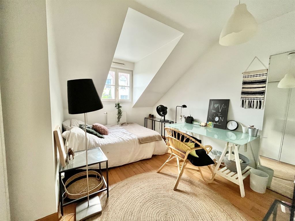 maison 6 Pièces en vente sur JOINVILLE LE PONT (94340)