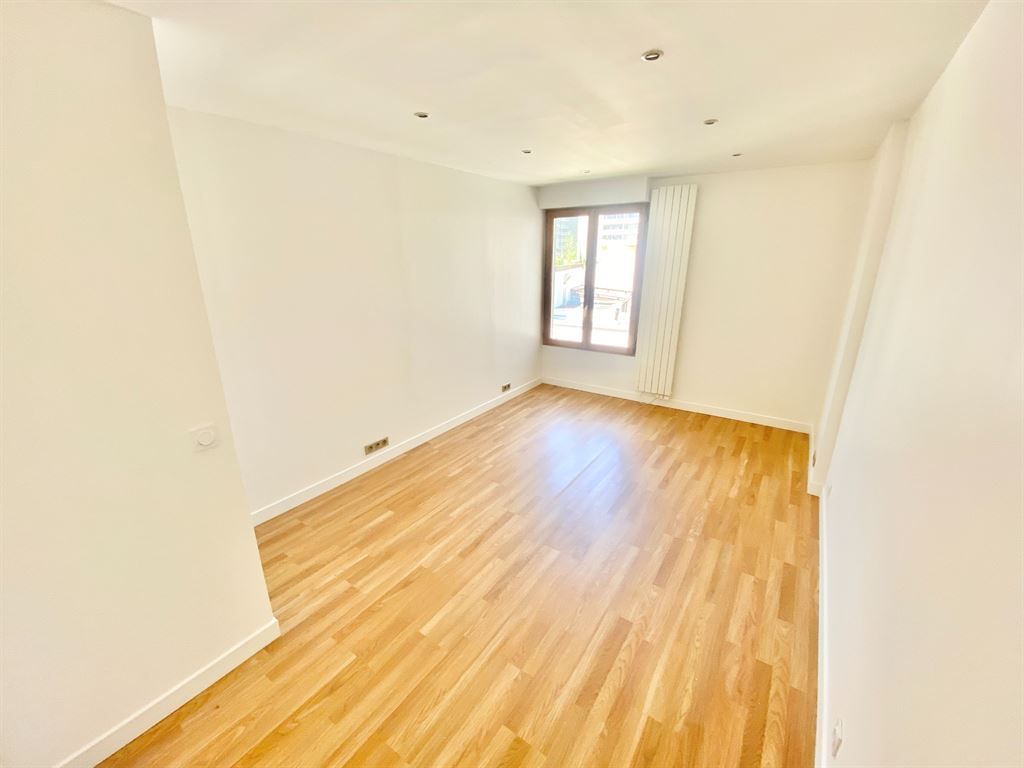maison 5 Pièces en vente sur BAGNOLET (93170)