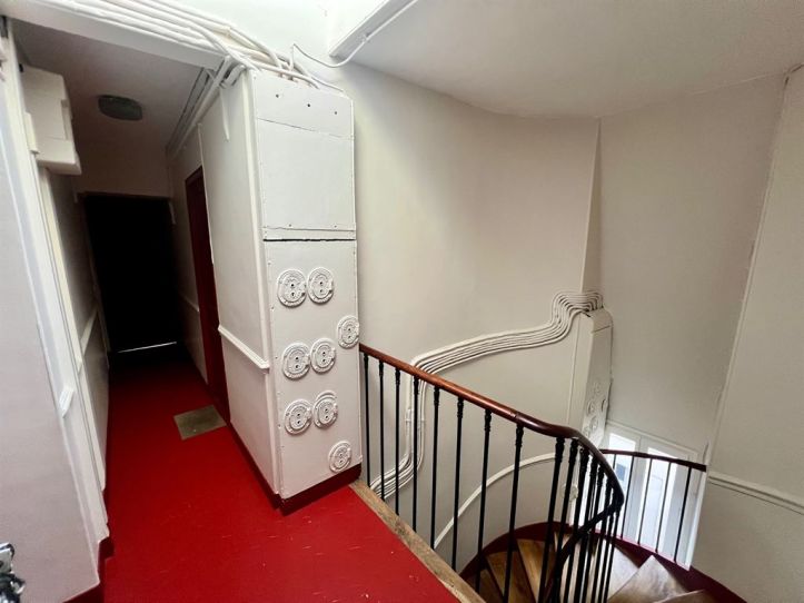 Vente Appartement Paris 11 1&nbsp;pièce 8&nbsp;m²