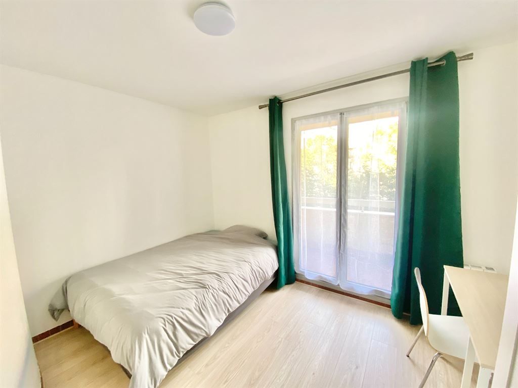 appartement 5 Pièces en location sur LE KREMLIN BICETRE (94270)
