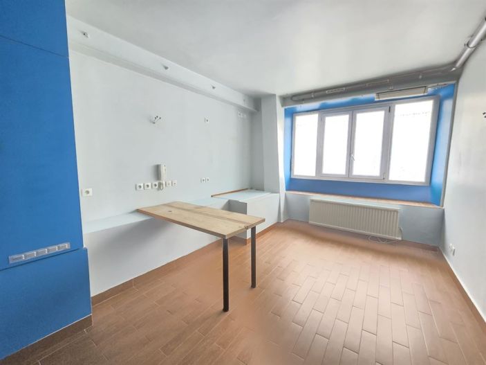 local d'activité en location sur PARIS (75019)