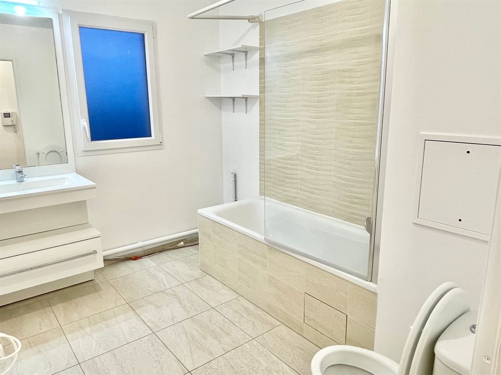 appartement 2 Pièces en vente sur IVRY SUR SEINE (94200)