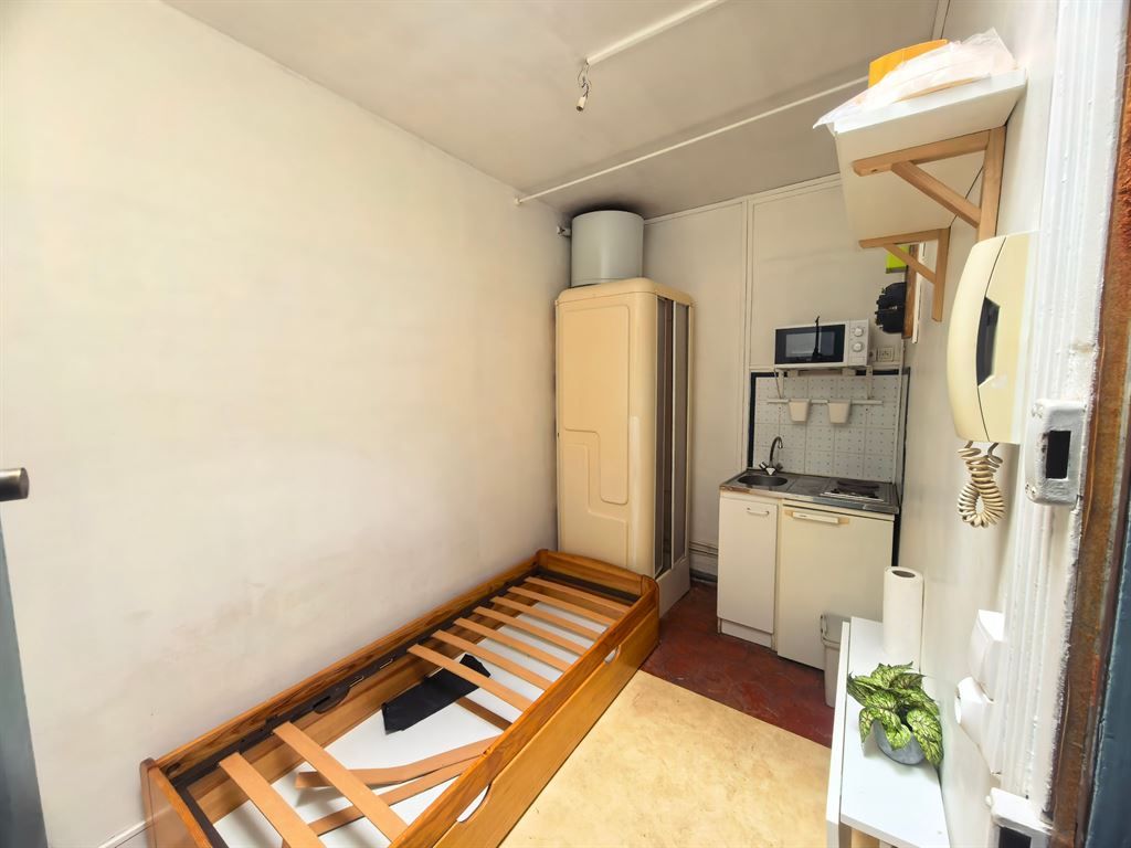 chambre de service 1 pièce en vente sur PARIS (75010)