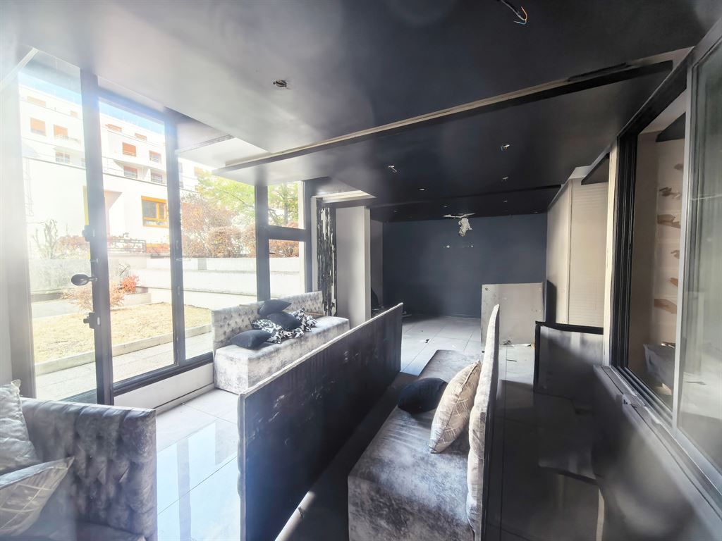 commerce en vente sur PARIS (75020)