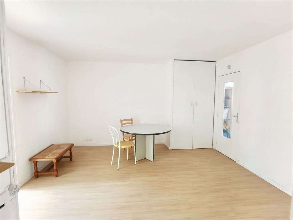 appartement 3 pièces en vente sur PARIS (75020) - Plus de details