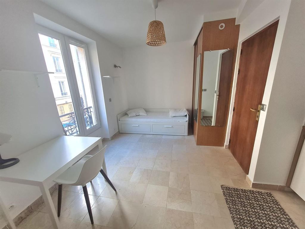 appartement 1 pièce en location sur PARIS (75010) - Plus de details